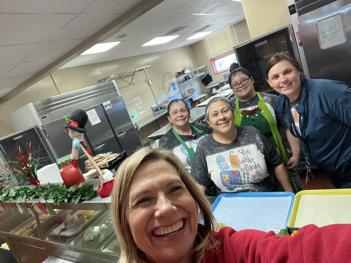 These ladies make it happen every single day, greeting our students with a smile decorating for the holidays and really building genuine relationships. <a href="/SanAngeloISD/">San Angelo ISD</a> <a href="/SaisdNutrition/">Child Nutrition</a> <a href="/RattlersRock/">Bonham Elementary</a>