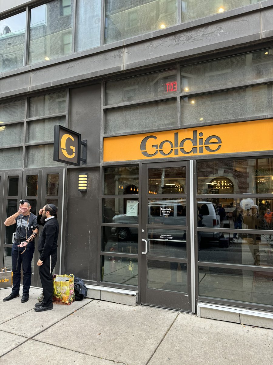 Chris Fralic tweet media