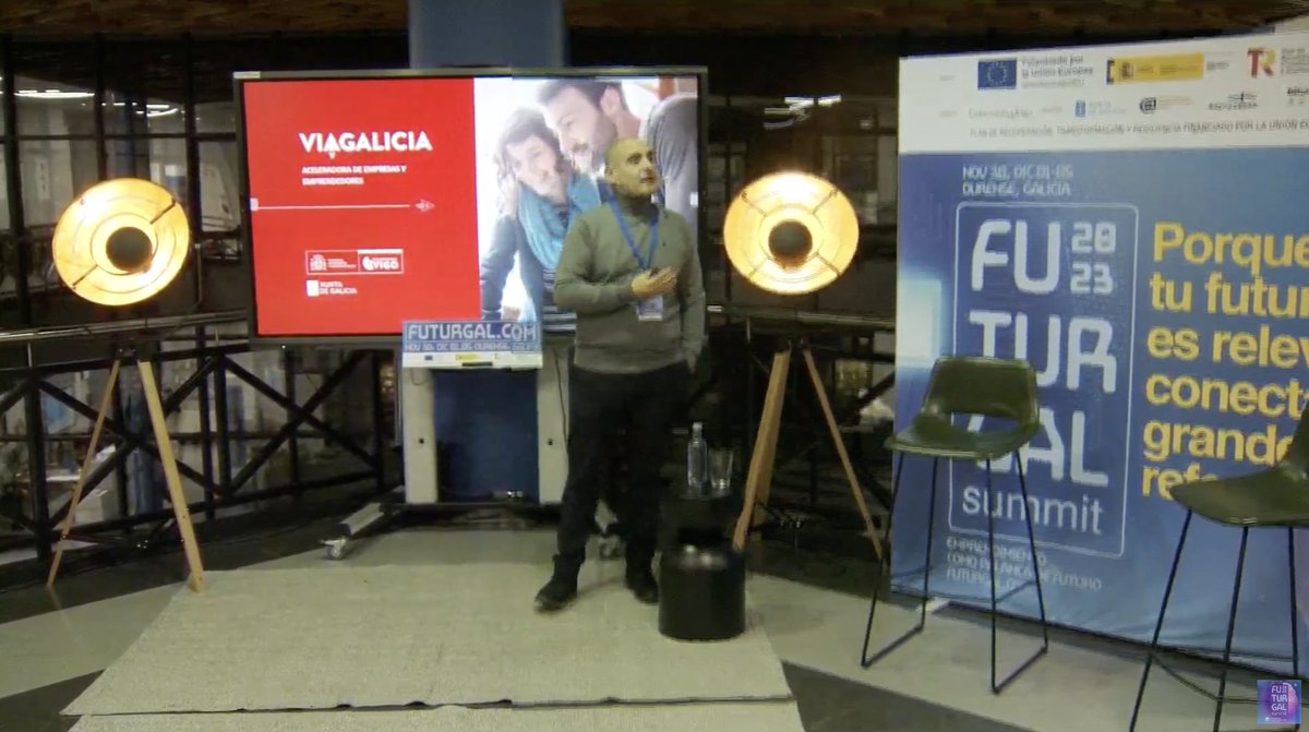 💬 Manuel Aldecoa presenta la '7ª Edición <a href="/via_galicia/">ViaGalicia</a>'.

📲 Puedes seguir esta presentación en directo: youtu.be/Pt-PmuJDYJE

#PIEEI #NextGenerationEU by <a href="/eoi/">EOI</a>.