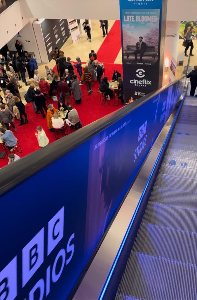 POSTCARD tweet media