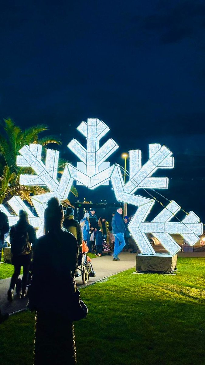 English Riviera tweet media