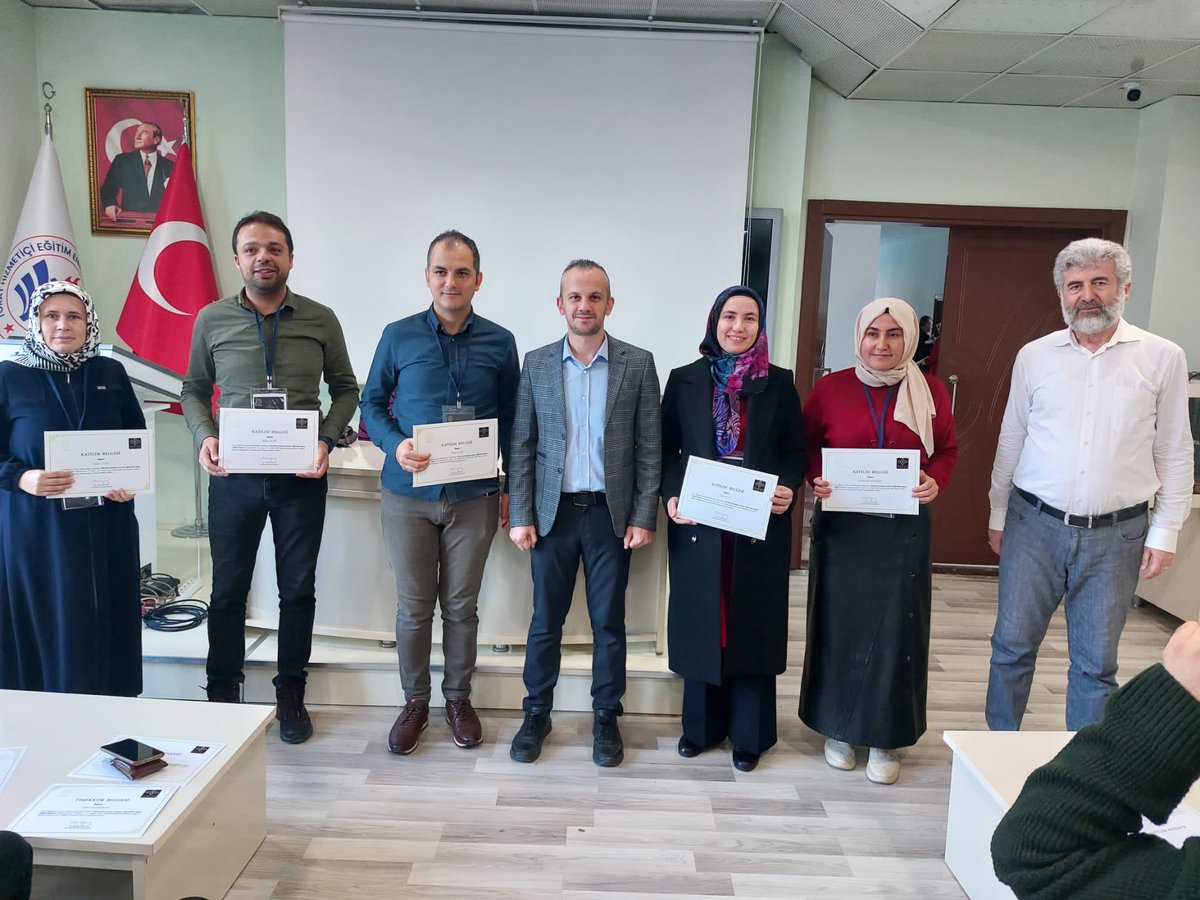 #FeyzaProjesi
<a href="/dogm_arge/">DÖGM ArGe ve Projeler</a> 
Yapay Zeka Eğitici Eğitimi