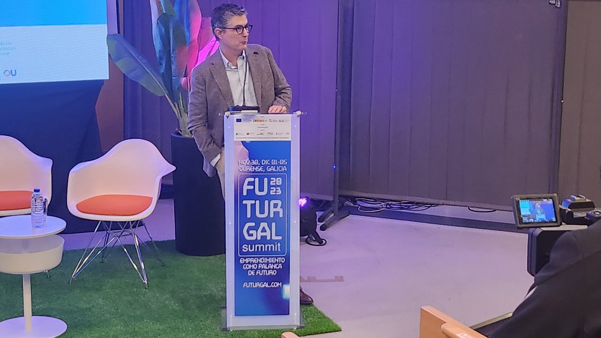 "La motivación, el para qué, es lo realmente importante porque es la ilusión que sostiene el emprendimiento", concluye <a href="/ftriasdebes/">Trias de Bes</a>, que cierra esta primera edición de #Futurgal2023 con su ponencia 'talento y competencia en el #emprendimiento'.