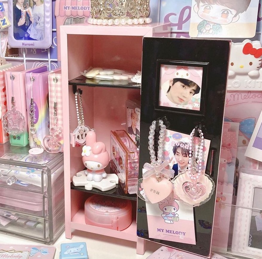 alsxmsshop's tweet photo. ⭐️ mini locker 390฿ รวมส่ง
#ตลาดนัดsanrio #ของแต่งโต๊ะ #minilocker https://t.co/lrNdSrjYgF