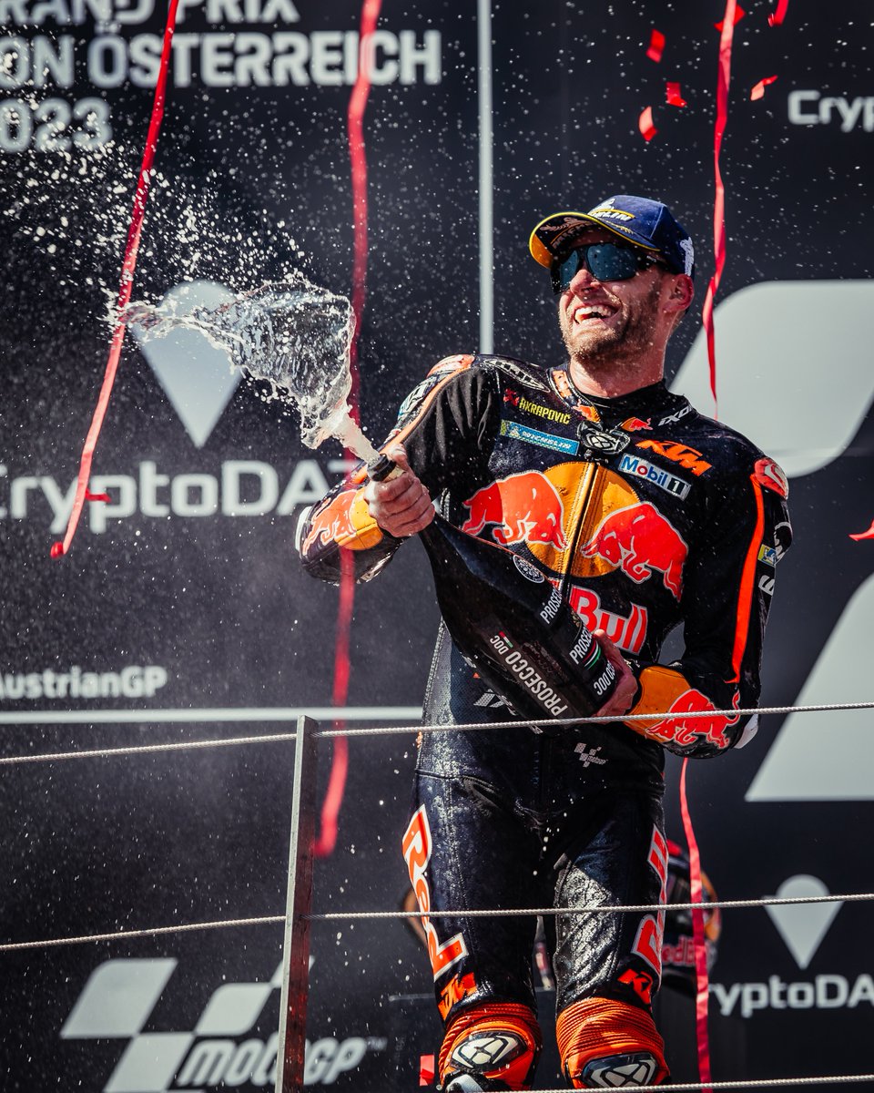 RED BULL KTM FACTORY RACING tweet media