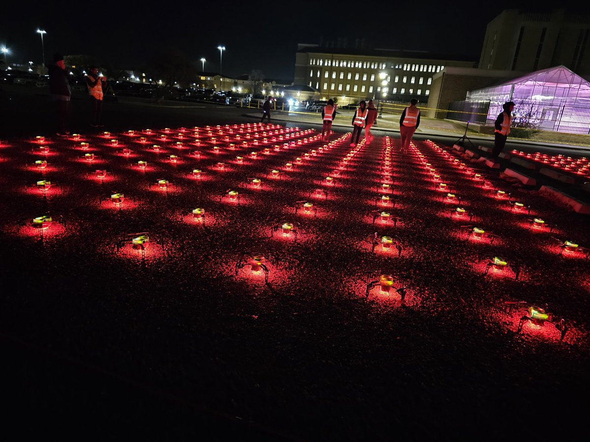 techroboticsorg's tweet image. We got the privilege of helping run the drone show at the 100th year celebration of carol of lights at Texas Tech University! It was as an honor to be apart of such an historic moment in Tech history!
#techrobotics #robotics #stem #texastech #Drones