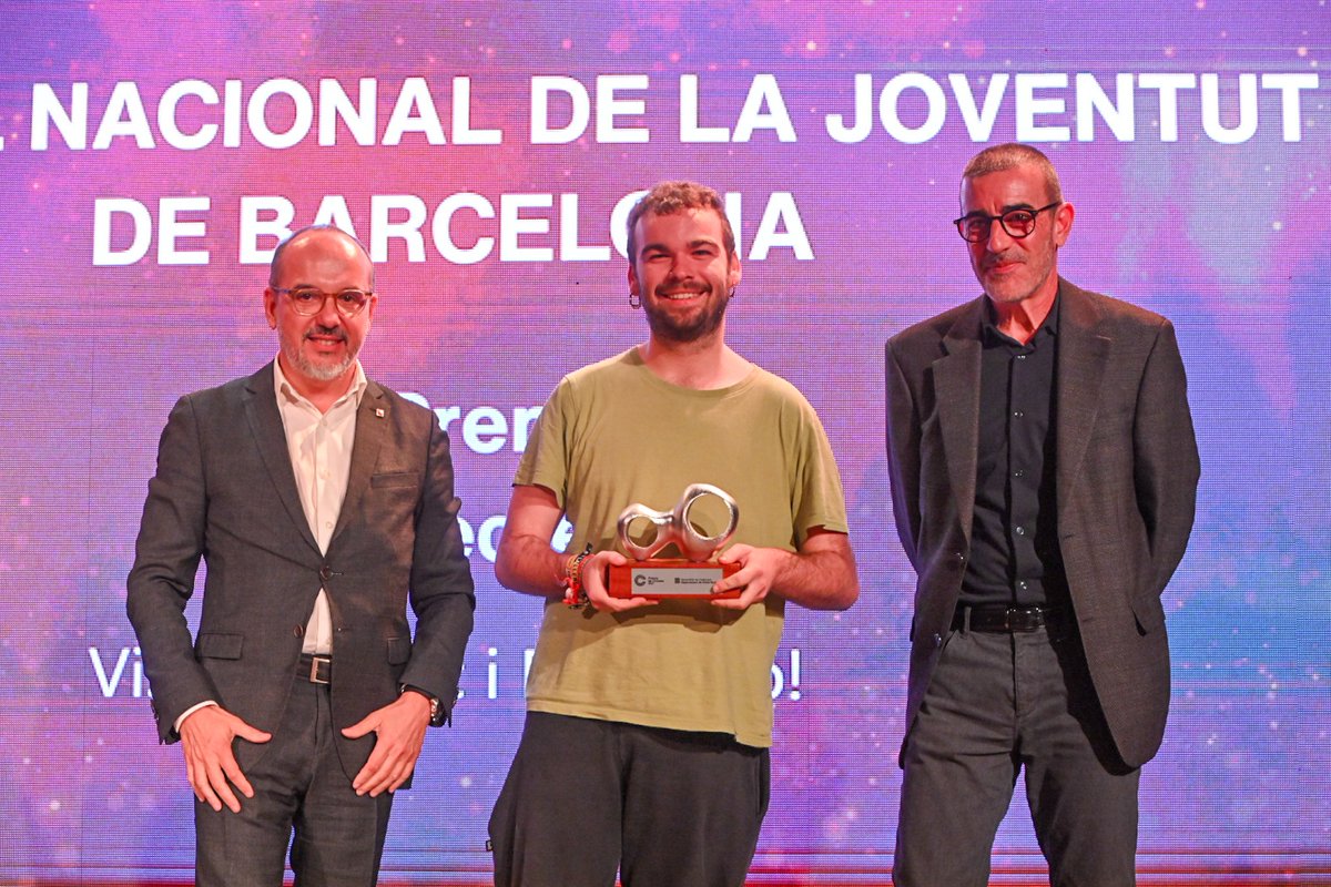 Compte no operatiu tweet media