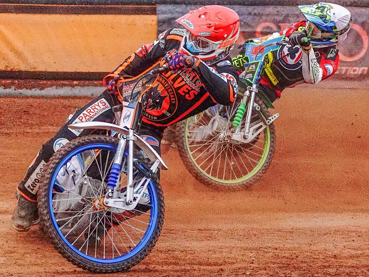 ↪️ This week’s #MonmoreMonday photos look at a Premiership fixture in 2018 as we welcomed Belle Vue.

📸 Phil Mcglynn
📲 chng.it/86kKSJsyVv
#SaveWolvesSpeedway | #Wolfpack 🐺🐾