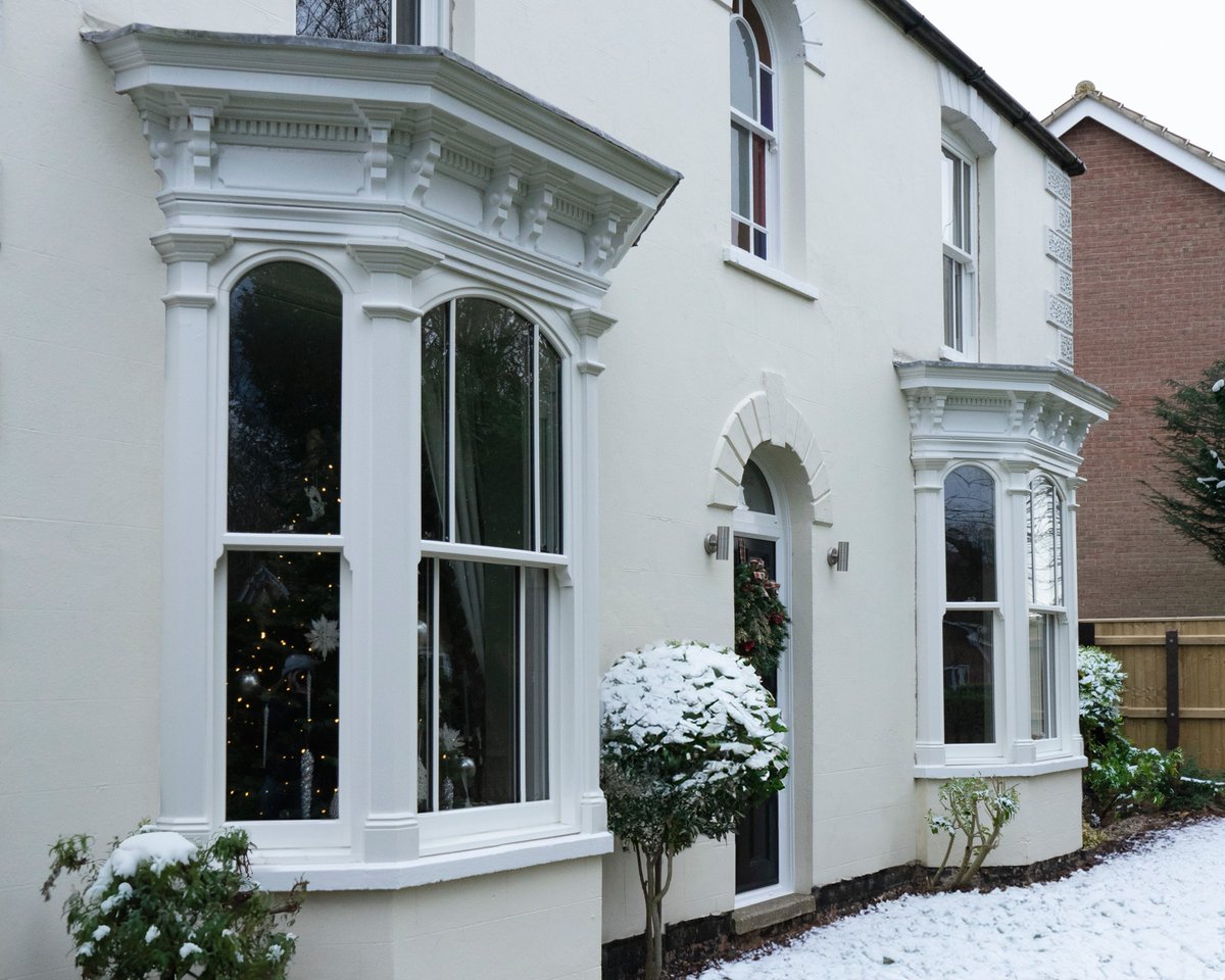 RoseviewWindows's tweet image. It's beginning to look a lot like Christmas ❄️