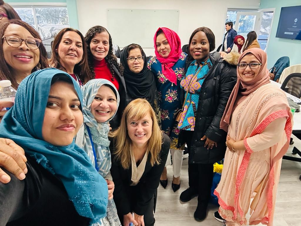 Congratulations to AIMGA's 18 Patient Navigator Program participants who completed the program last Thursday. 

After completing their 3 month program, they are now feeling confident and equipped with the skills needed to start job hunting!

#patientnavigation #healthcare #AIMGA