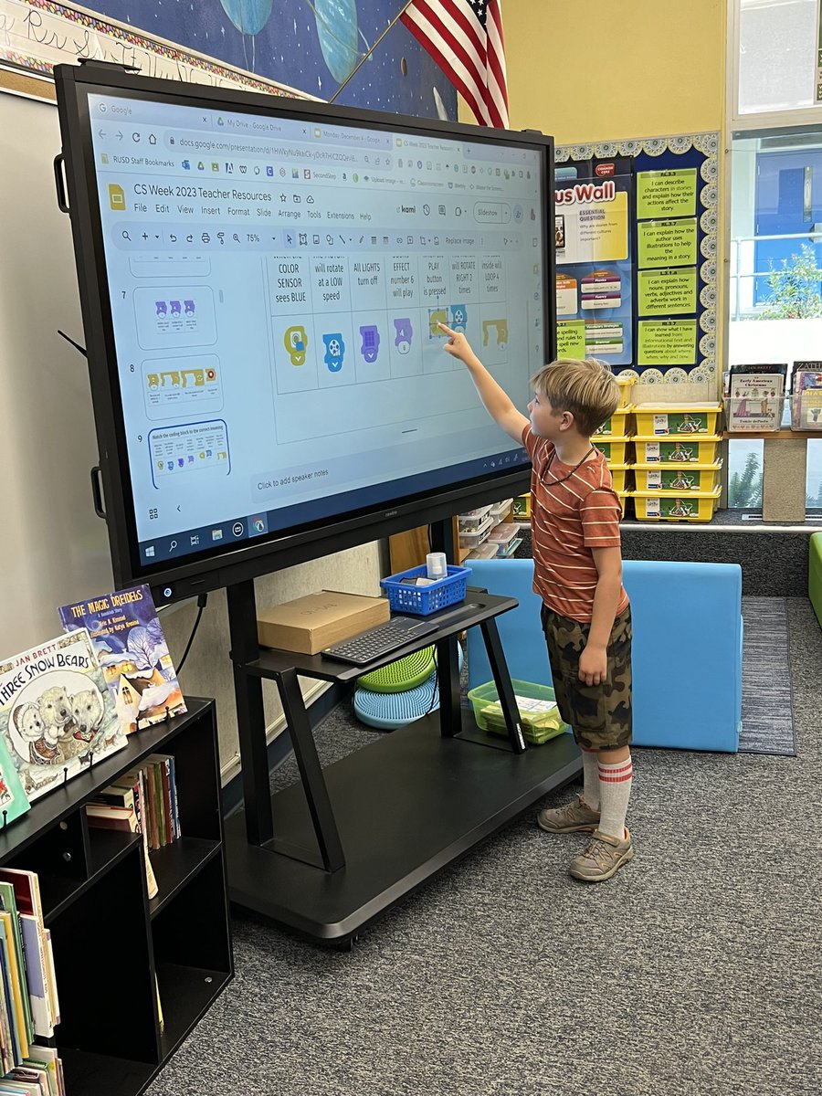 CarlySapp4's tweet photo. Love seeing teachers and students using the resources we create! 3rd graders @MariposaRUSD in Mrs. Liess’ class participated in Monday’s activity on icon blocks and their meanings to kickoff Computer Science Week 🎉@MrsDavisonTeach @RedlandsInTech @RedlandsUSD #RedlandsINTech https://t.co/ii4QWHpU5q