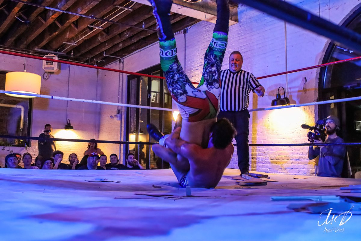 Before we went Underground, @ColbyCorino & @ImRobKilljoy squared off in a NO DQ match the likes of which Red Hook had never seen before! LINK: youtu.be/fvI9oLm1-vs?fe…