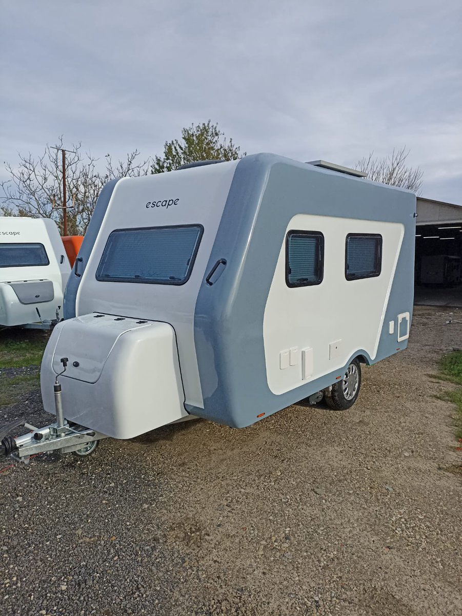 escapekaravan's tweet photo. ESCAPE KARAVAN 0 (532) 290 61 96

#karavan #kamp #tatil #Noel #yeniyıl #karavantatili #monoblok #gündem #deprem #DepremiUnutmaUnutturma #altın #Bitcoin #caravan #NaciGörür #DolarTL https://t.co/iSxnoQibUI