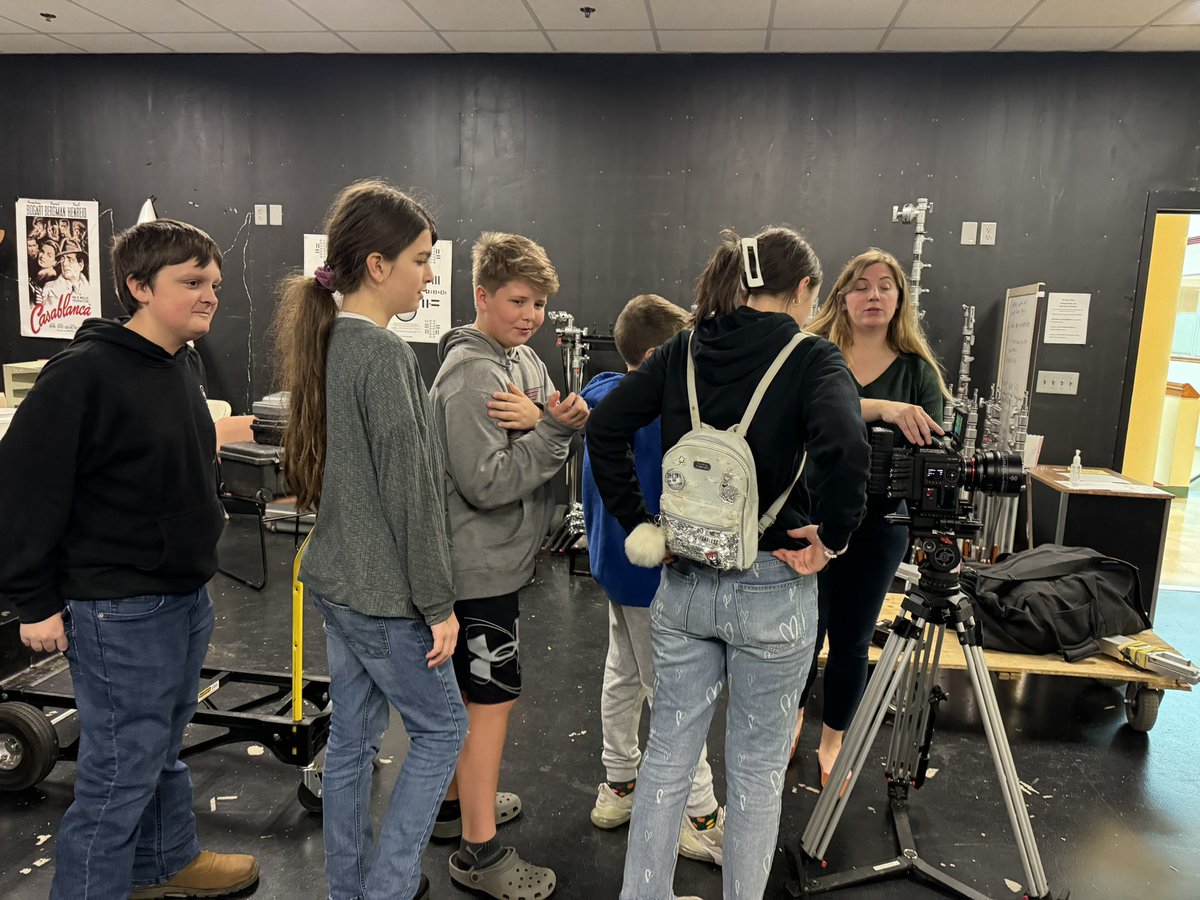 Runbeckhamrun's tweet photo. @WEMS_Raiders Thank you so much to @TheSKyPAC and @wkufilm for allowing our robotics students to visit and learn so much about the art and film industry! https://t.co/9SuKt7PR4y
