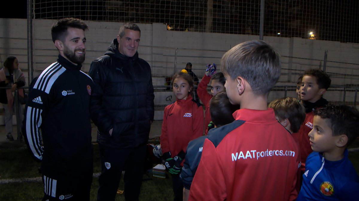 👑⚽️| Els egarencs Xavi Boniquet i Miguel Ángel Álvarez, campions de la #KingdomCup al Palau Sant Jordi

🗣️Ens citem amb els futbolistes del <a href="/PorcinosFC/">Porcinos FC</a> perquè ens n'expliquin l'experiència

▶️L'entrevista a terrassadigital.cat/els-terrassenc… #Terrassa #esportstrs #KingsLeague
