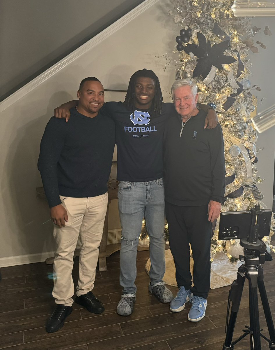 Gene Robinson III (@iamcoachgene) on Twitter photo Great in home visit for <a href="/Daniel_And94/">Daniel Anderson</a> and <a href="/UNCFootball/">Carolina Football</a> ! Incredibly PROUD of Daniel! Thank you <a href="/CoachMackBrown/">Mack Brown</a> !
#GTownONETown Great in home visit for <a href="/Daniel_And94/">Daniel Anderson</a> and <a href="/UNCFootball/">Carolina Football</a> ! Incredibly PROUD of Daniel! Thank you <a href="/CoachMackBrown/">Mack Brown</a> !
#GTownONETown