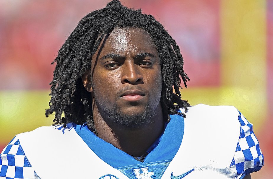 Kentucky reserve linebacker Martez Thrower enters transfer portal <a href="/247SportsPortal/">247Sports Transfer Portal</a>

247sports.com/college/kentuc… via <a href="/EdwardsCBS/">Josh Edwards</a> #BBN