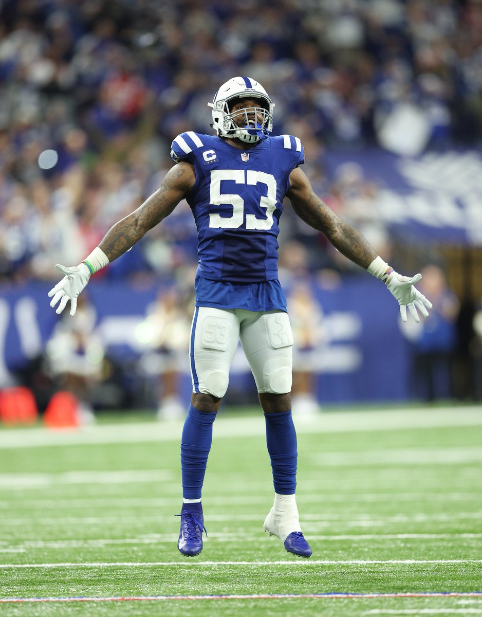 Former All-Pro LB Shaq Leonard is signing with the Eagles, per <a href="/Schultz_Report/">Jordan Schultz</a>