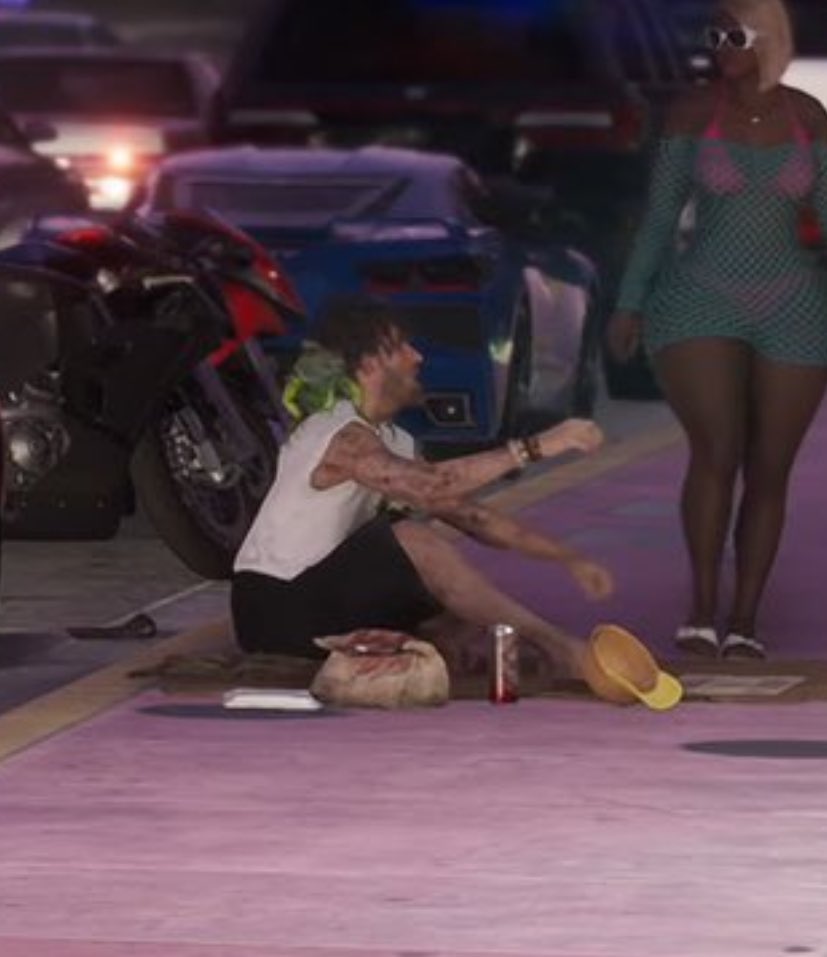 maluco ta com uma iguana no ombro??? 
#GTA6