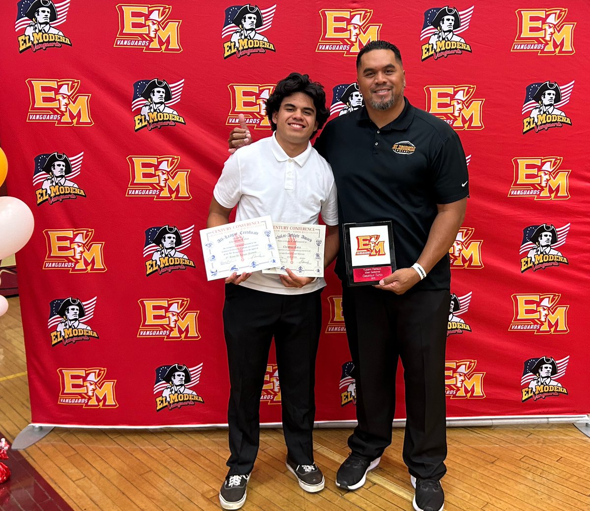 Coach Steve Tafua (@skeeviet) on Twitter photo Proud of this young man. Earned All league honors-Scholar athlete and Most improved Player of the year. Love you son.
TAFUASTRONG💪 <a href="/elmodenafb/">El Modena Football</a> <a href="/elmobaseball/">El Modena Baseball</a> <a href="/ElmoHSAthletics/">El Modena Athletics</a> <a href="/AIGAFoundation/">AIGA Foundation</a> <a href="/KylieTafua_2026/">Kylie Tafua 2026</a> Proud of this young man. Earned All league honors-Scholar athlete and Most improved Player of the year. Love you son.
TAFUASTRONG💪 <a href="/elmodenafb/">El Modena Football</a> <a href="/elmobaseball/">El Modena Baseball</a> <a href="/ElmoHSAthletics/">El Modena Athletics</a> <a href="/AIGAFoundation/">AIGA Foundation</a> <a href="/KylieTafua_2026/">Kylie Tafua 2026</a>