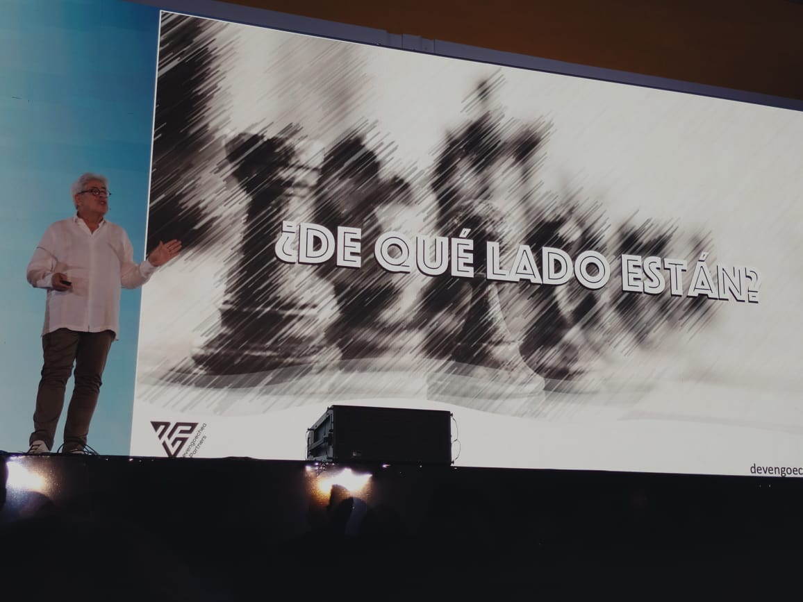 jillroxel24's tweet photo. "Las elecciones se ganan cuando son capaces de imponer la discusión" @devengo

#CumbreCancún
@CumbreCP
@CumbreOnline
@PolitologosD https://t.co/IcLsKMT6CC