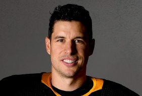 PghHockey's tweet photo. No NHL player has scored more points against the Flyers than Sidney Crosby. In 85 games, Crosby has 54 goals, 71 assists and 125 points.

Lemieux = 124
Jagr = 120
Trottier = 117
Gretzky = 100

His 54 goals are his most against any one team. https://t.co/0ArW4Y7tWB