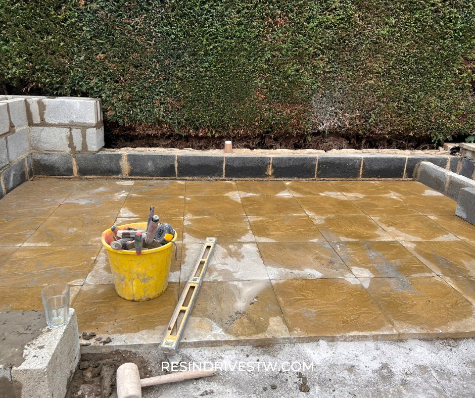 The Foundation of Your Property's Beauty. Contact Resin Drives Tunbridge Wells now!

#DrivewayConstruction #driveway #resindrives