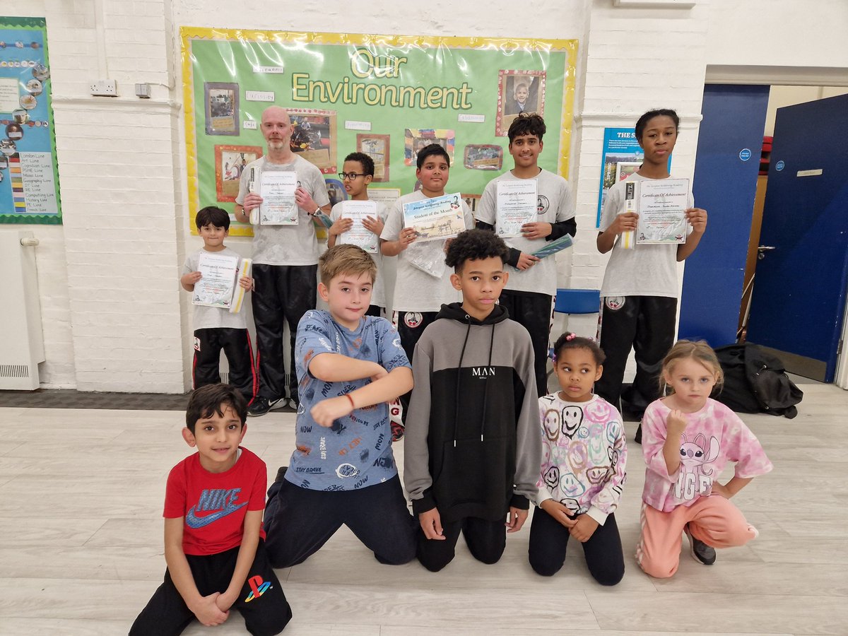 Great grading results from Team Balham tonight. 👏 Well done,  everyone 🥊💪
<a href="/AlderbrookPTA/">AlderbrookPTA</a>