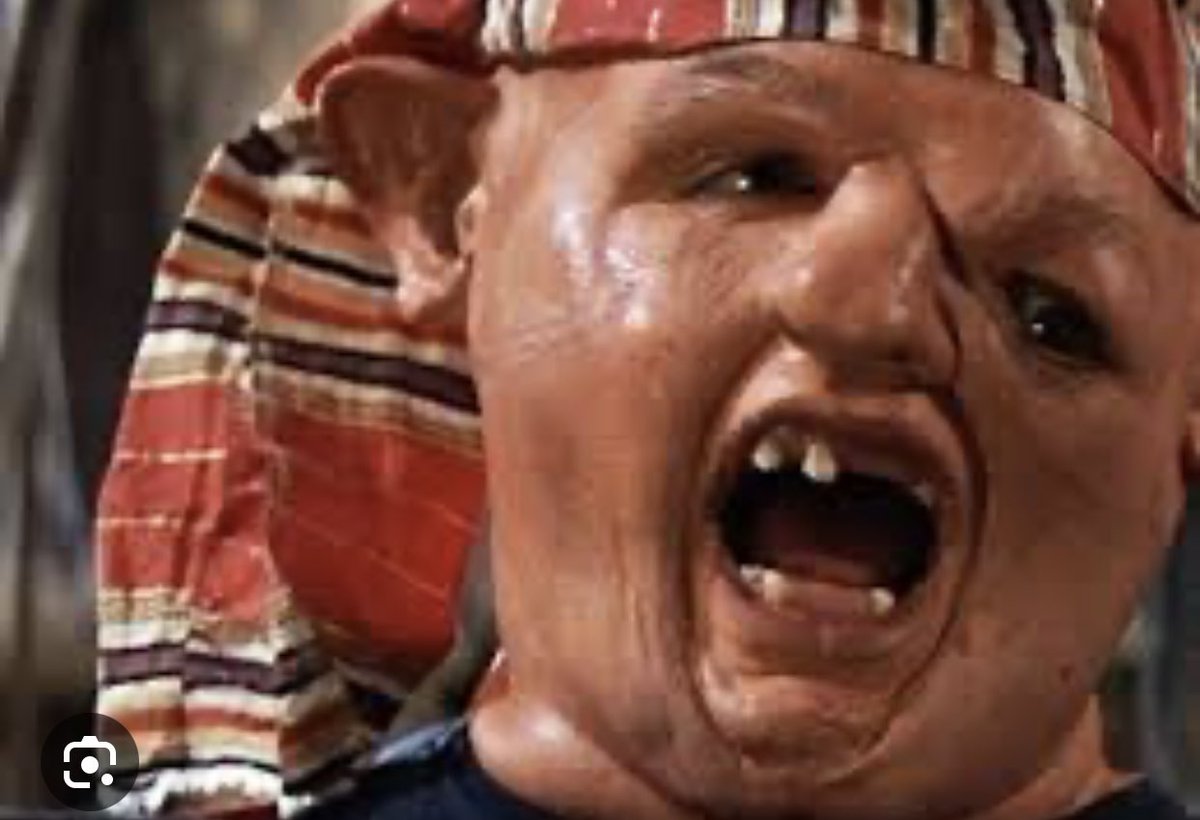 realevertonjeff's tweet image. Quote tweet with celebrities you’ve been told you look like!