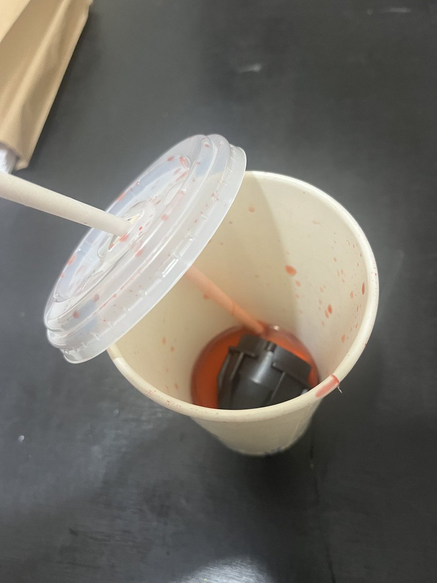brittyg2000's tweet photo. #jamaicantwitter I need help! 

Please @kfcjamaica and ask them how and why this is in my drink!? Mi deh ya buy up mi meal and head home a drink mi juice. Bout 30mins after mi shake the cup and it feel like ice still in there. When I open it this is what I see. https://t.co/Oa79GJsJWB