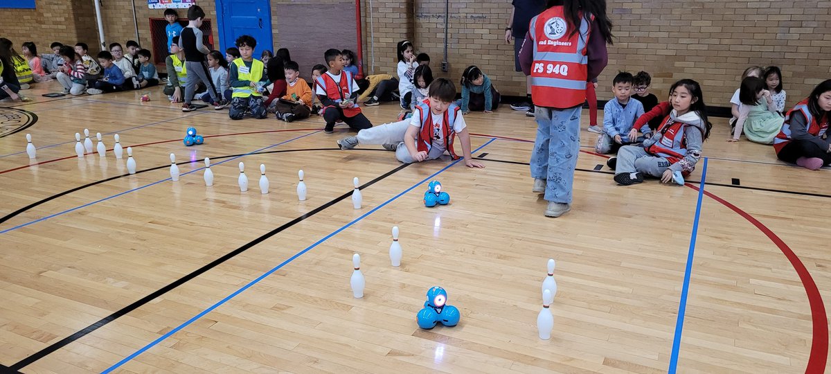 Laura Avakians (@94qdaviddporter) on Twitter photo We can always count on our 5th graders to help our younger scholars <a href="/PS94DavidPorter/">PS94 David D Porter</a> <a href="/PS94Makerspace/">Ellie Chung-Glus @PS94Q Makerspace</a> <a href="/PTAofPS94Q/">PTA of PS94Q</a> ๐๐ผ๐ <a href="/CSforAllNYC/">CSforAllNYC</a> <a href="/CSEdWeek/">CSEdWeek</a> <a href="/NYCSchools/">NYC Public Schools</a> #CSEducationWeek2023 We can always count on our 5th graders to help our younger scholars <a href="/PS94DavidPorter/">PS94 David D Porter</a> <a href="/PS94Makerspace/">Ellie Chung-Glus @PS94Q Makerspace</a> <a href="/PTAofPS94Q/">PTA of PS94Q</a> ๐๐ผ๐ <a href="/CSforAllNYC/">CSforAllNYC</a> <a href="/CSEdWeek/">CSEdWeek</a> <a href="/NYCSchools/">NYC Public Schools</a> #CSEducationWeek2023