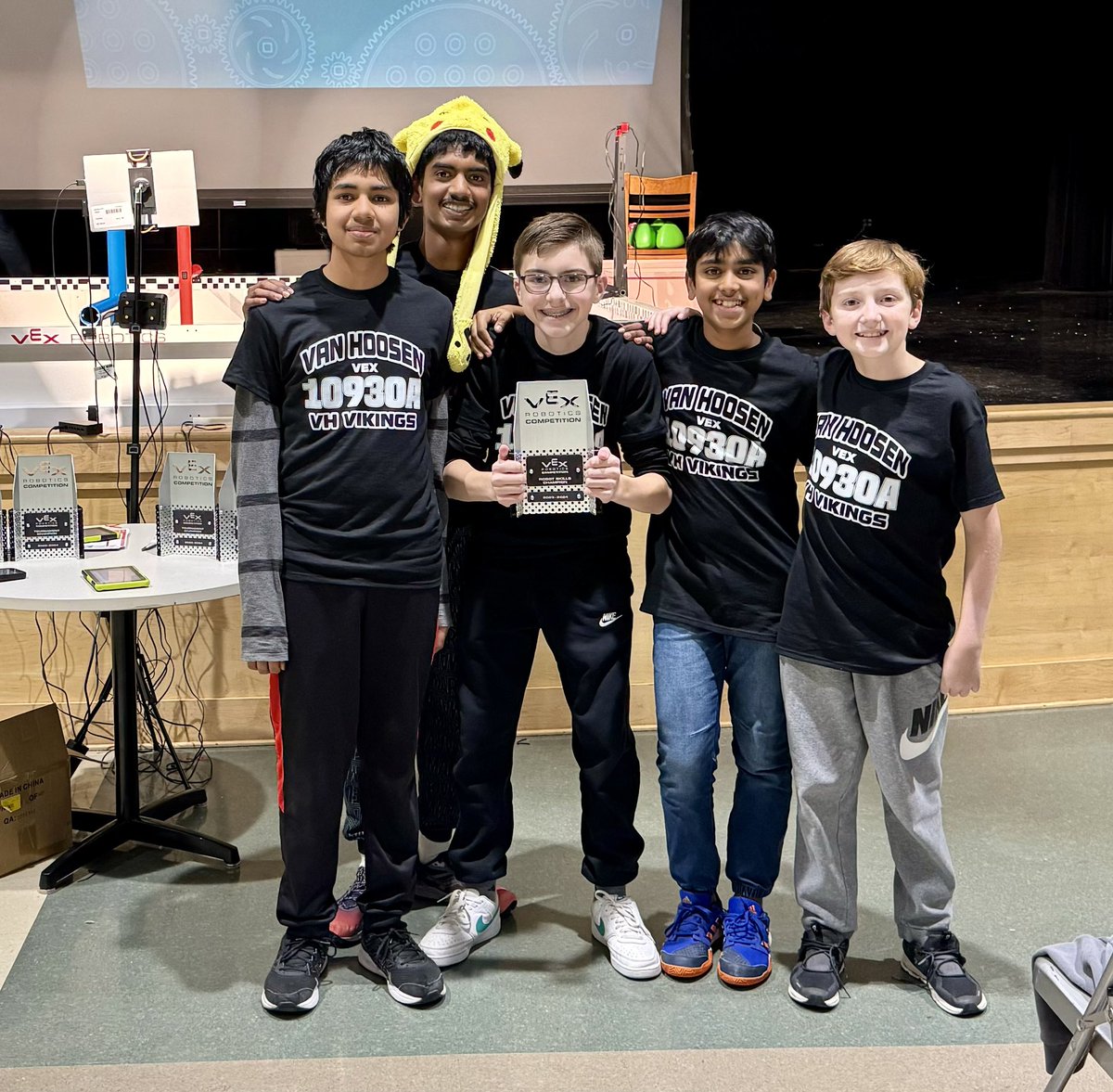 Van Hoosen Middle School (@vhmsvikings) on Twitter photo Over the weekend our VH FTC Robotics teams and 3 of our VEX Robotics teams competed in competitions. They worked hard and performed well! We are so proud of them! Good luck at states! #rowtogether <a href="/rdmooney/">Dan Mooney</a> <a href="/MatthewsVikings/">Laura Matthews</a> Over the weekend our VH FTC Robotics teams and 3 of our VEX Robotics teams competed in competitions. They worked hard and performed well! We are so proud of them! Good luck at states! #rowtogether <a href="/rdmooney/">Dan Mooney</a> <a href="/MatthewsVikings/">Laura Matthews</a>