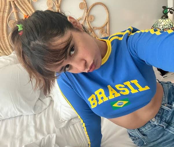 Camila_UpdateBR's tweet photo. MEIA BRASILEIRA: Em sua conta do Spotify, Camila Cabello criou uma playlist e adicionou os funks “Kalashinikov” de MC Rick e “Não Nasceu pra Namorar” de MC Zaquin e MC Rick. 😂🇧🇷 https://t.co/J1N1ExFlWD