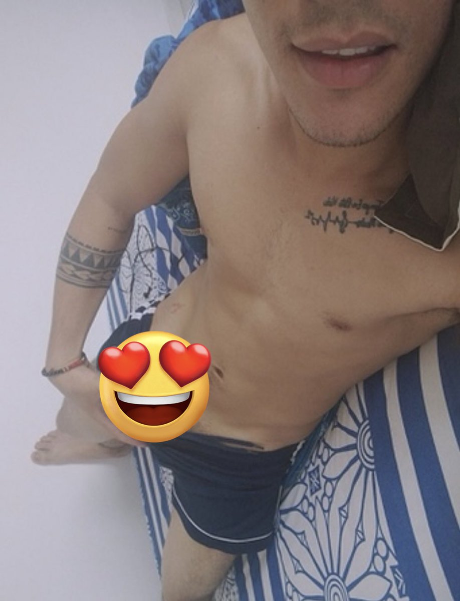 onlypasion's tweet photo. ¿Te gustan los niños traviesos?😈🔥

Pide tu link de acceso para ver contenido sin restricciones 💸💵

#pornogay
#gay
#heteroengañado https://t.co/2aEKzlcnOb