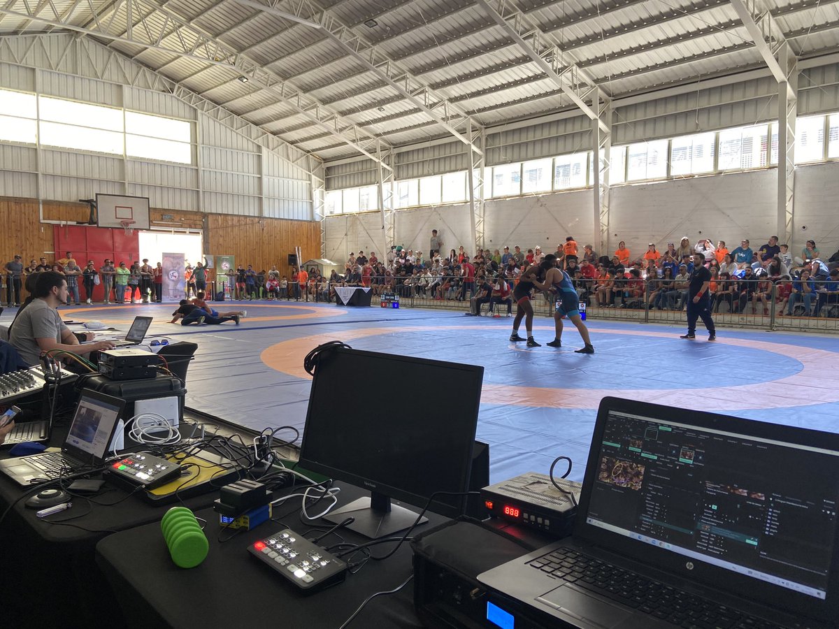 Chile Wrestling tweet media