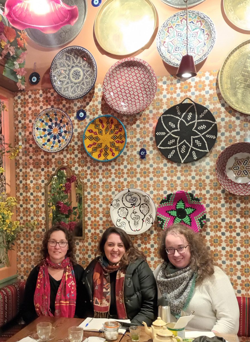 Loooong meetings today talking, sharing food in #Birmingham &amp; stories of our academic research on migrant academics as migrant academic citizens based in Portugal <a href="/UPorto/">Universidade Porto</a>, Wales <a href="/cardiffbusiness/">Cardiff Business School</a> &amp; Northern Ireland <a href="/QUBelfast/">Queen's University Belfast 🎓</a>.

Me, Taisa Oliviera, <a href="/Pustelnikovaite/">Toma Pustelnikovaite</a> 
.