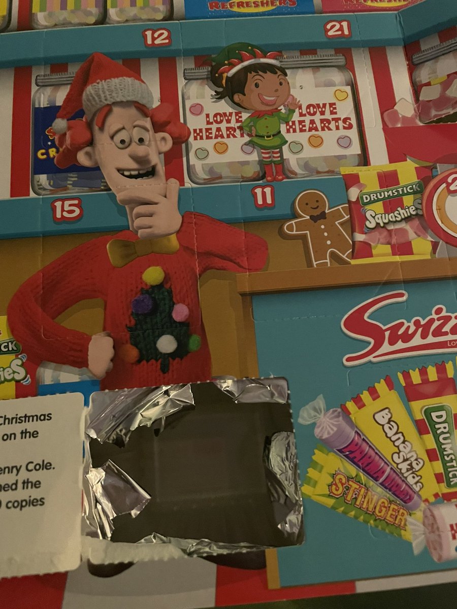 When you buy your fiancé a <a href="/SwizzelsMatlow/">Swizzels</a> advent calendar because he doesn’t eat chocolate only to find that door number four has nothing behind it 😭😂😂😂 never seen a 30 year old so disappointed 🍬