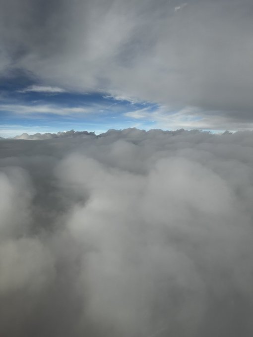 Somewhere in the clouds&hellip; https://t.co/tUOMZWoaFZ<a href="/tag/nyedinner"class="tags"><span>#nyedinner</span></a>