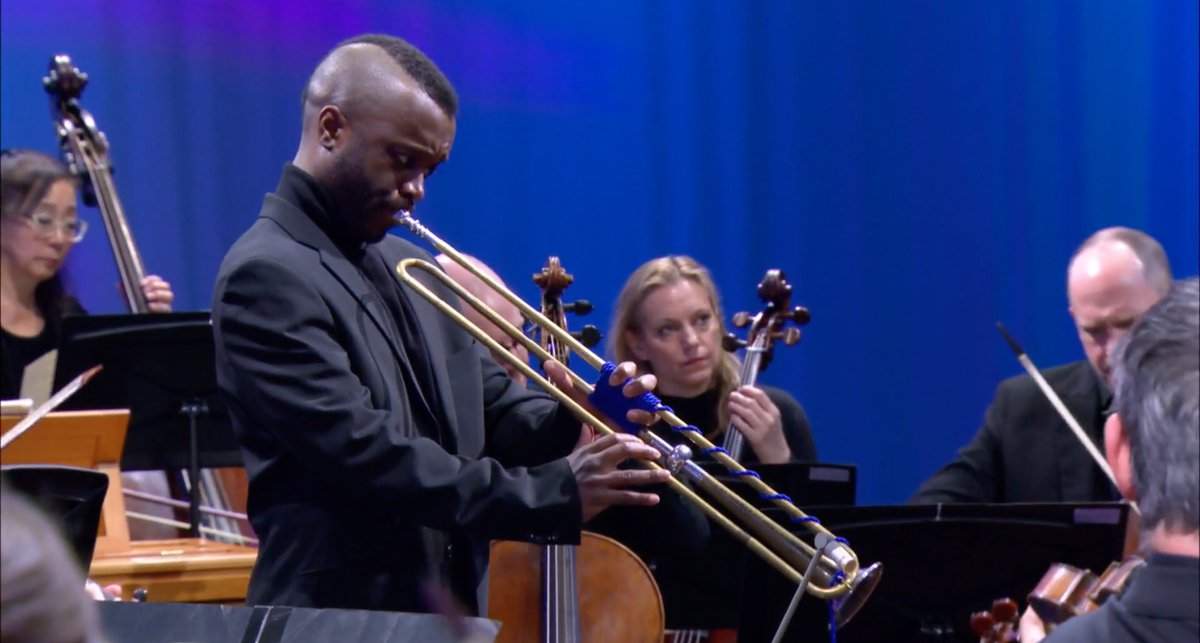 This past weekend, we closed Handel's "Messiah" at. Thank you for making our Annual Holiday Tradition so beautiful! Take a look at these fantastic screenshots of our livestream and reminisce in the "Messiah" memories. Up next: our New Year's Celebration! We'll see you in 2024 ⭐️