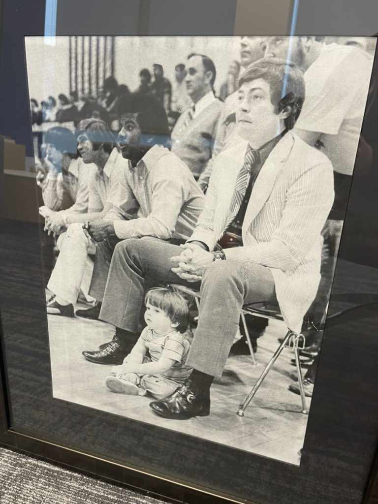 Travis Ford tweet media