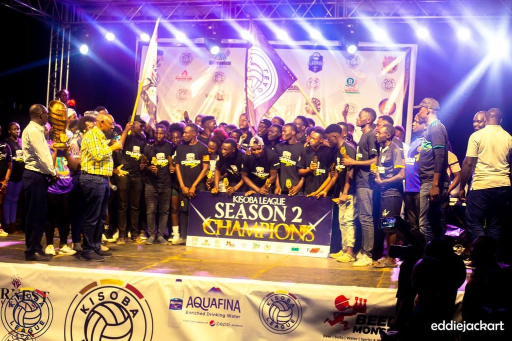 NinyeKamukama's tweet photo. It was all filled with joy yesterday as the @galaxyk14fc lifted the trophy as they were crowned champions of the @KISOBALeague Season II.
It was an exciting event at the LDC Grounds Makerere.
#KLSnIIChamp1ons
#KLSnIIGrandFinale https://t.co/wTsYzfXFYI