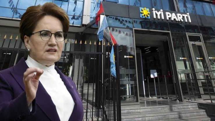 UlkuNhoglu's tweet photo. Ayıdan post solcudan dost olmaz!

İyi Parti Meral Akşener https://t.co/KQHU8zMaVb