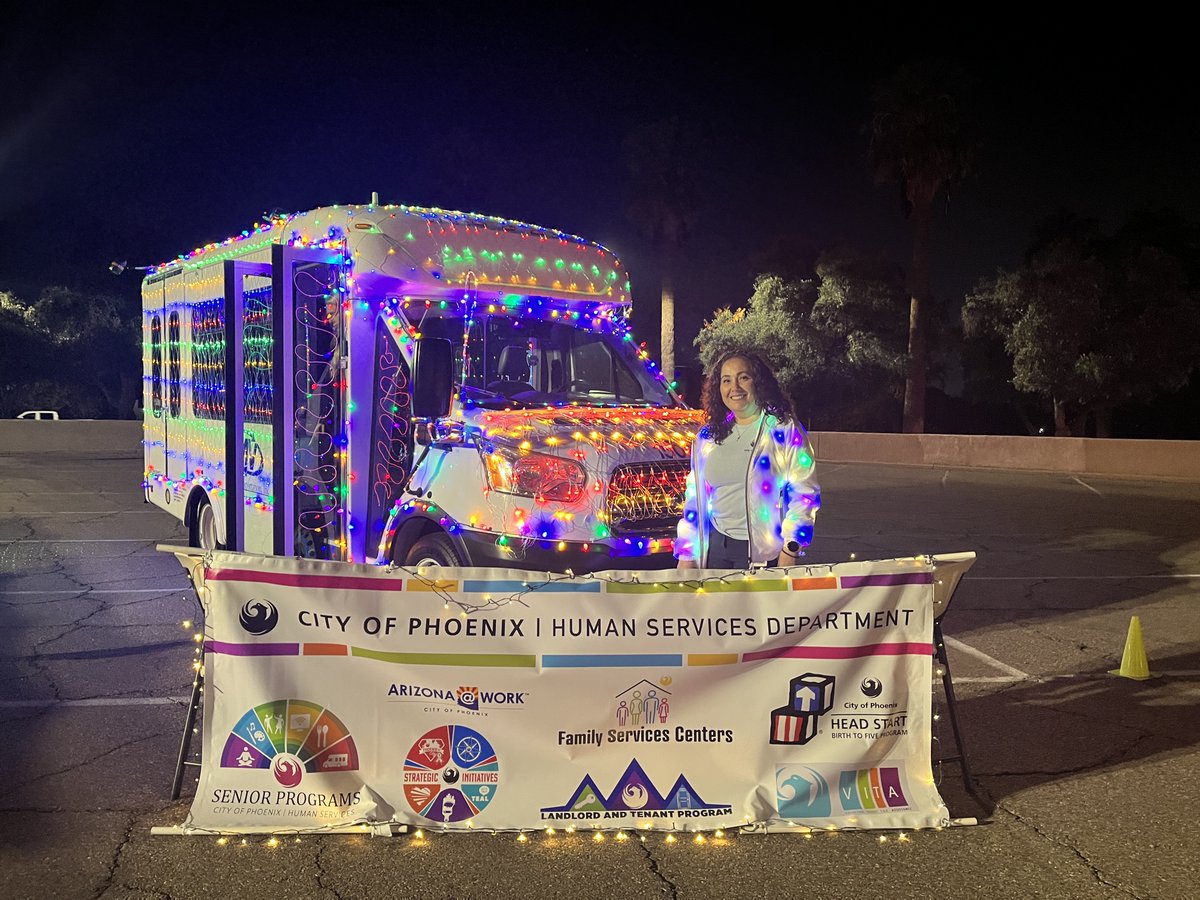 phxhumanservice's tweet photo. It's Electric! ⚡️

Did you catch the @CityofPhoenixAZ Electric Light Parade this past weekend? If so, you may have seen #HSD's amazingly colorful bus and staff! #PHX #HumanServices #ElectricLightParade https://t.co/5FvGKRILWp