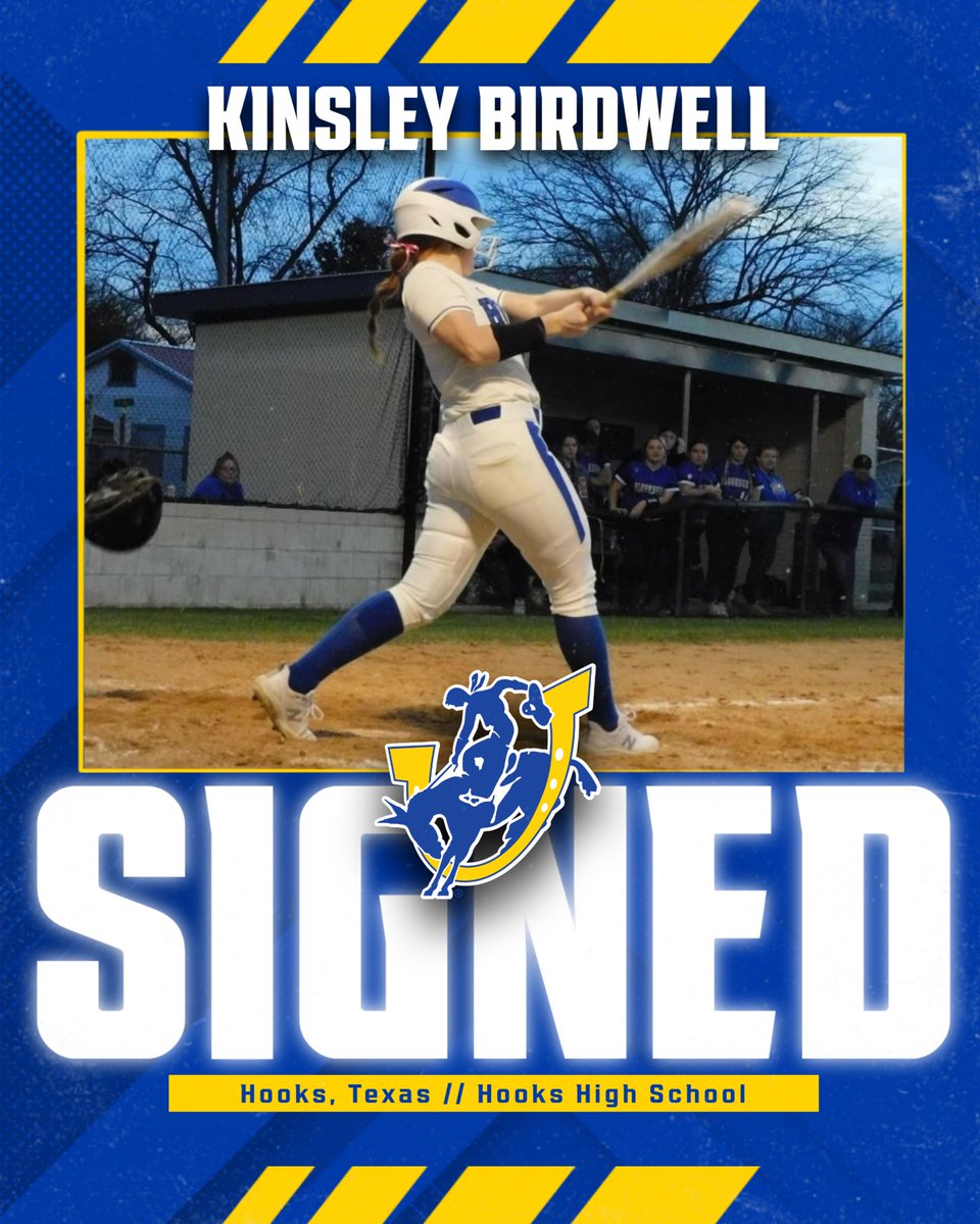 MuleriderSports's tweet photo. ✍️🥎💪 𝑺𝑰𝑮𝑵𝑬𝑫

👏👏👏 Congrats to the newest members of the Muleriders Softball program‼️😎

🥎Emalea Bailey | Nashville, Ark. 
🥎Kinsley Birdwell | Hooks, Texas
🥎Madison Dillon | Waller, Texas

#GoMuleriders #LetsRide #team26 https://t.co/sOxRddKS6U
