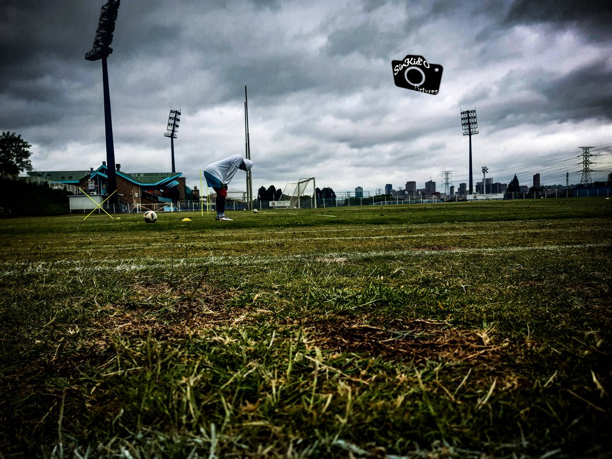 SirKidO7's tweet photo. @gemyoruba Back in 2021 when I took a snap of @NomvulaKgoale https://t.co/U9Td6A61Jg