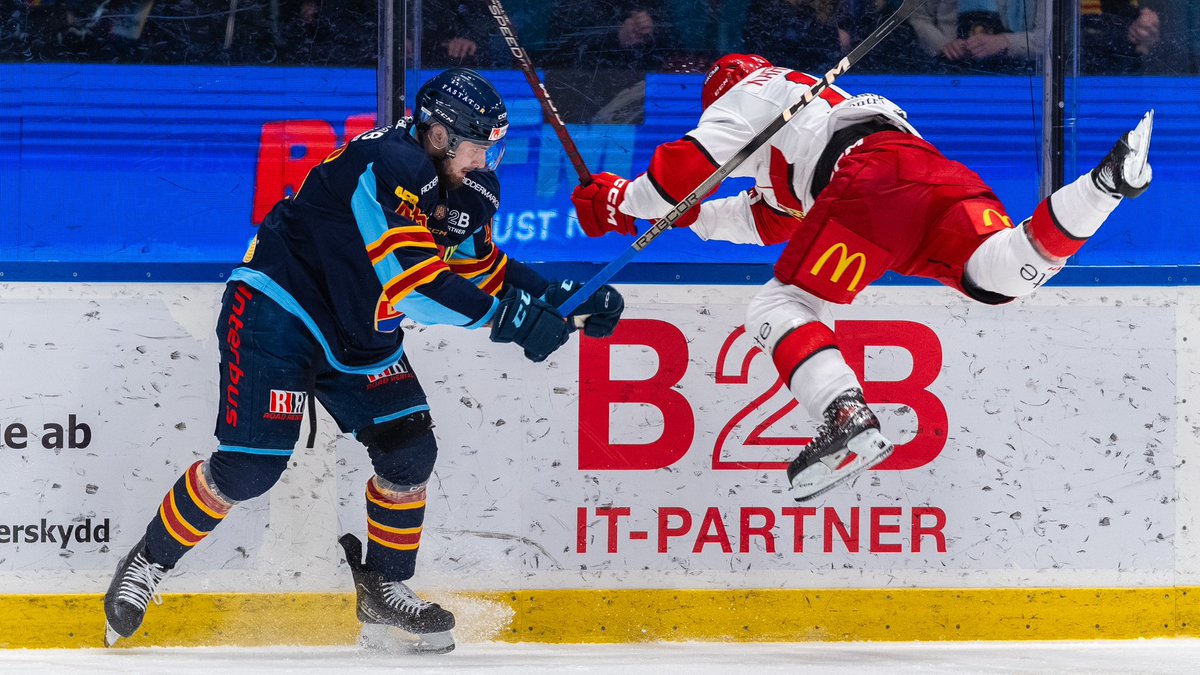 Kan vara den coolaste bilden jag tagit. Tack för den, Albin! 💛❤️💙