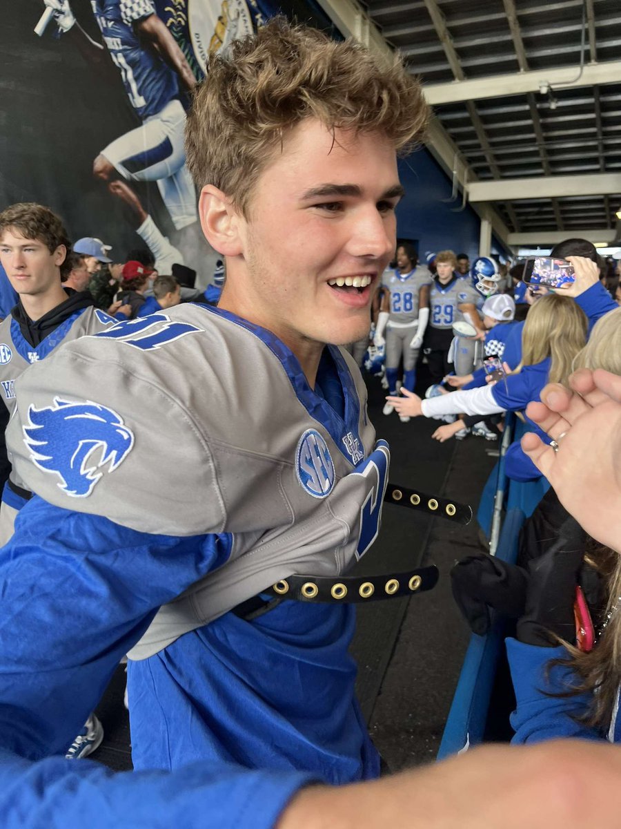 I would like to thank Kentucky for an incredible freshman year. So thankful for Coach Preifer and Coach Boulware and the whole staff for the ability to compete on the highest stage in CFB. I have entered the transfer portal with 4 years remaining.