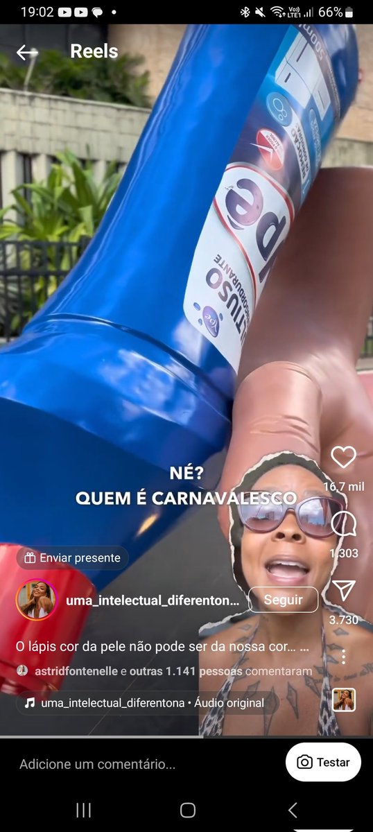 Anderson54b's tweet image. #ype @YpeOficial empresa que coloca uma mão negra pra limpar o chão chega de racismo empresa não aceitamos isso @tvglobo #sp2 @sabinasimonato_ @rodrigobocardi isso está na avenida na Bahia