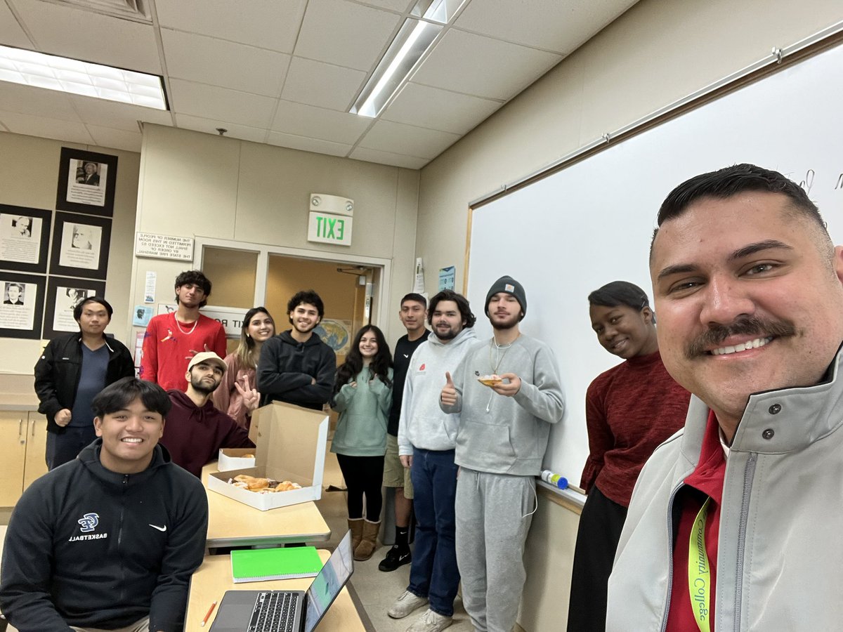 I've successfully completed my first semester as a tenure-track faculty!

A huge shoutout to my amazing classes – each student's enthusiasm, curiosity, and commitment to excellence are commendable, and I couldn't be prouder of our progress together. @ClovisCCC