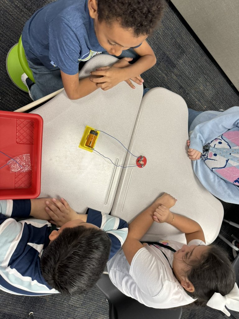 Ms. Cronin tweet media